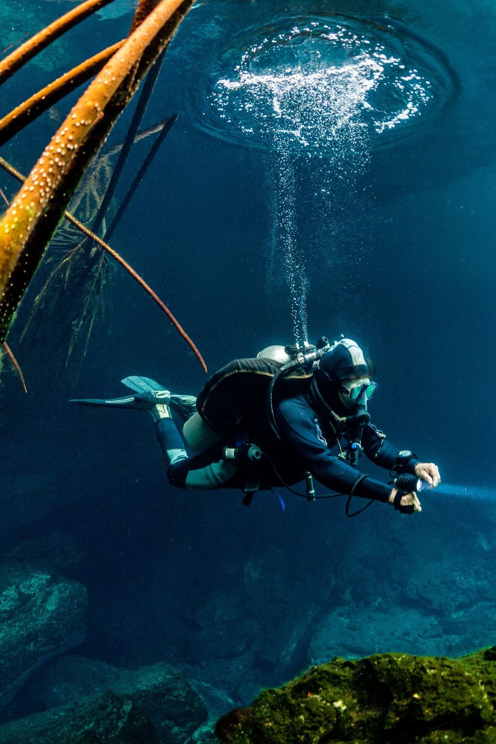 cenote diving in tulum