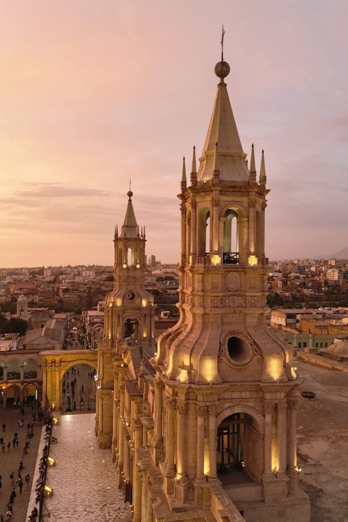 Solo Travel in Peru: A Guide From Someone Who Lives There 13 plaza arequipa at sunset